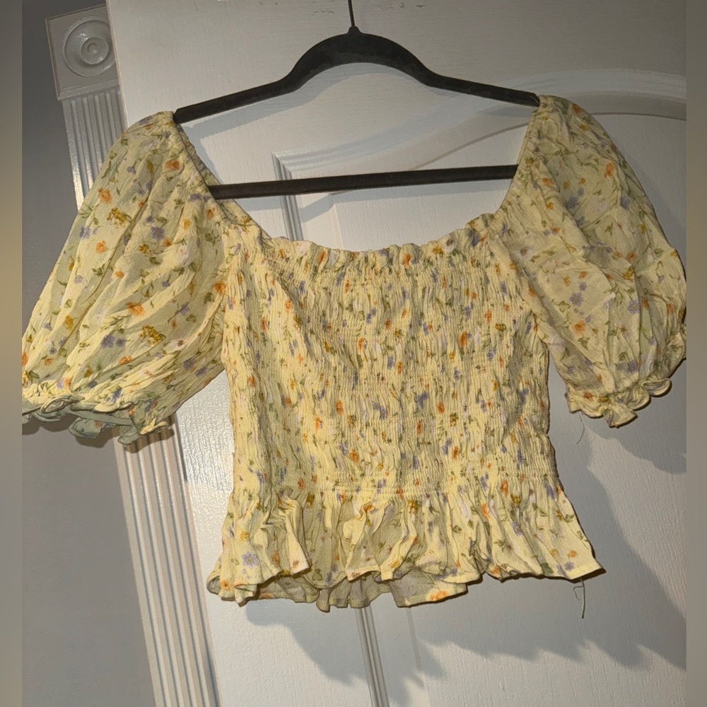 Forever 21 Yellow Floral Off-Shoulder Blouse